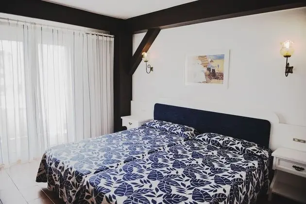 Superior Tek Büyük veya İki Ayrı Yataklı Oda