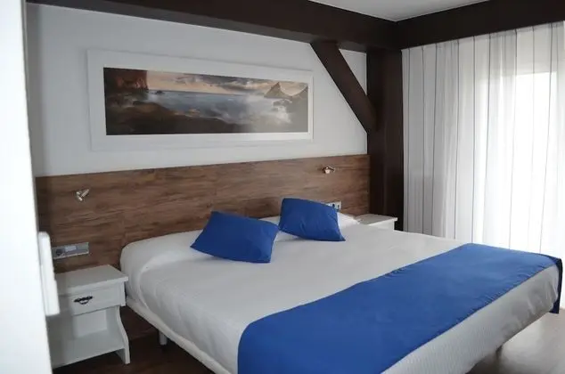 Superior Tek Büyük veya İki Ayrı Yataklı Oda