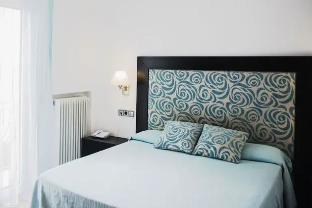 Superior Tek Büyük veya İki Ayrı Yataklı Oda