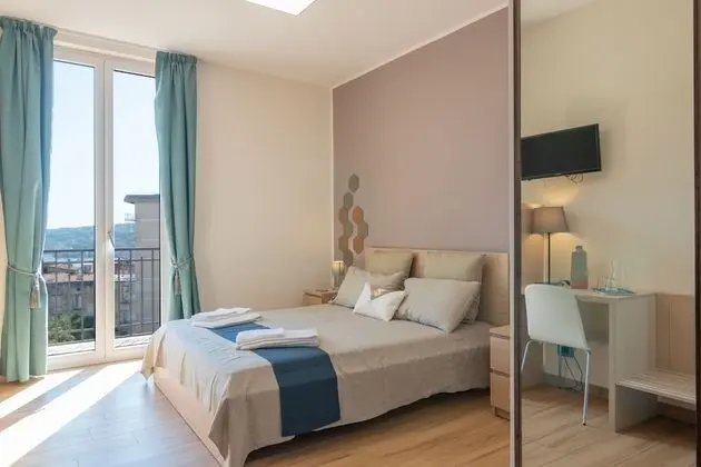 Deluxe Tek Büyük Yataklı Oda, Deniz Manzaralı (Melina)