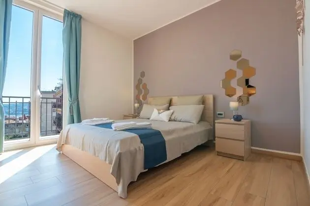 Deluxe Tek Büyük Yataklı Oda, Deniz Manzaralı (Melina)