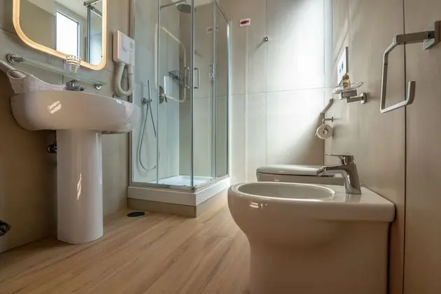 Deluxe Tek Büyük Yataklı Oda, Deniz Manzaralı (Melina)