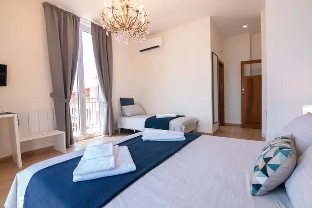 Deluxe Üç Kişilik Oda, Deniz Manzaralı (Giuliana)