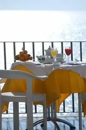Tek Büyük Yataklı Oda, Deniz Manzaralı