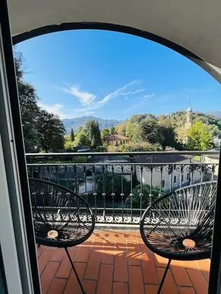 Deluxe Dört Kişilik Oda, Bahçe Manzaralı