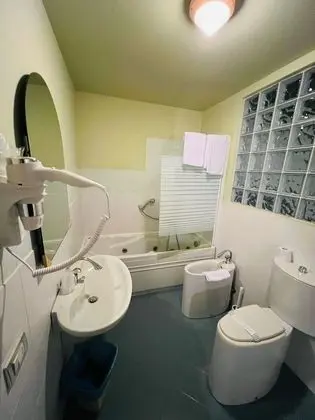 Deluxe Dört Kişilik Oda, Bahçe Manzaralı