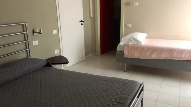 Standard Üç Kişilik Oda