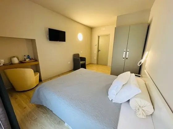 Superior Tek Büyük Yataklı Oda