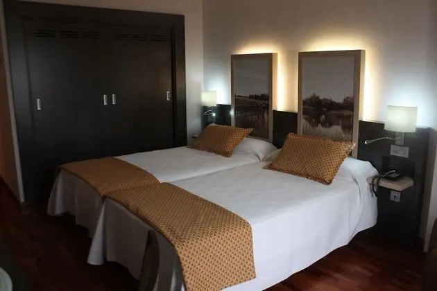 Standard Tek Büyük veya İki Ayrı Yataklı Oda