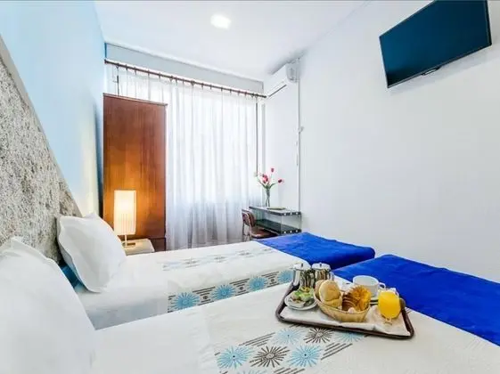 Tek Büyük veya İki Ayrı Yataklı Oda