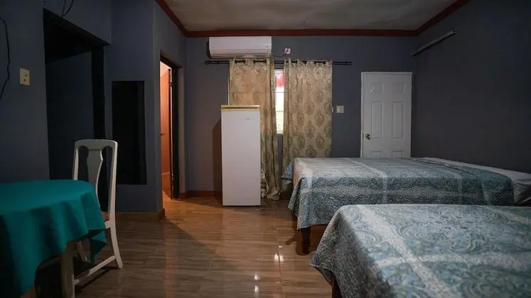 Basic Tek Büyük Yataklı Oda