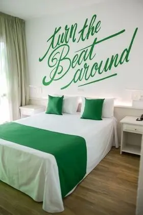 Deluxe Büyük Yataklı Tek Kişilik Oda, Balkon