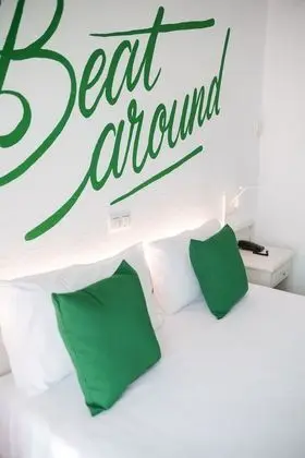 Deluxe Tek Büyük Yataklı Oda, Balkon (2 adults)