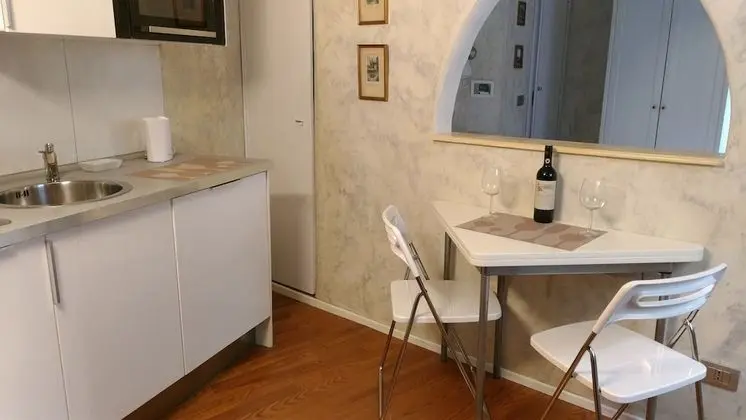 Standard Apart Daire, 1 Büyük (Queen) Boy Yatak, Şehir Manzaralı, Ek Bina