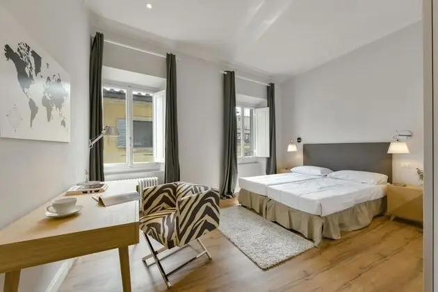 Apart Daire, 6 Yatak Odası