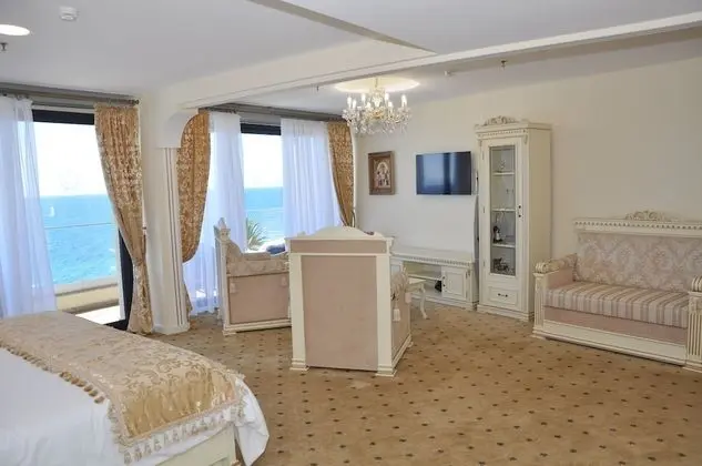 Premier Süit, Balkon