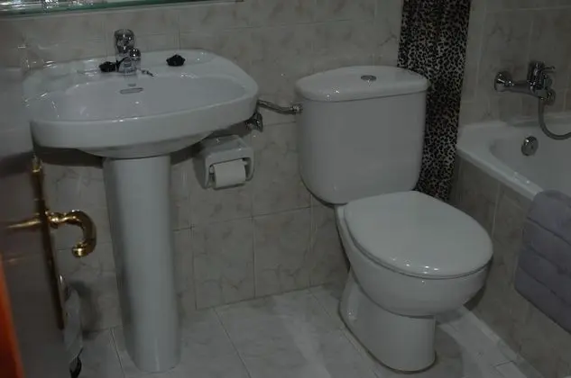 Tek Büyük veya İki Ayrı Yataklı Oda