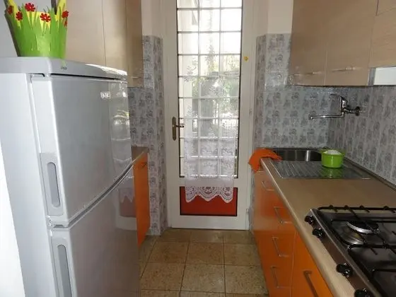 Apart Daire, 2 Yatak Odası (B50024)