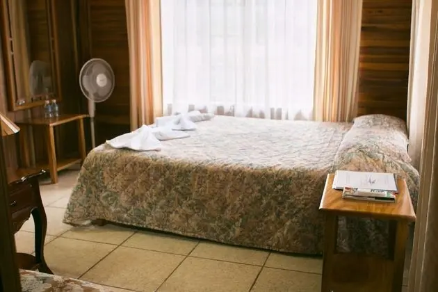 Dört Kişilik Oda