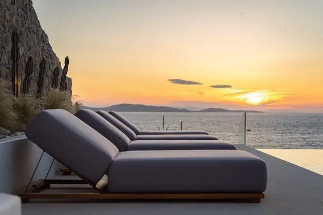 Luxury Villa