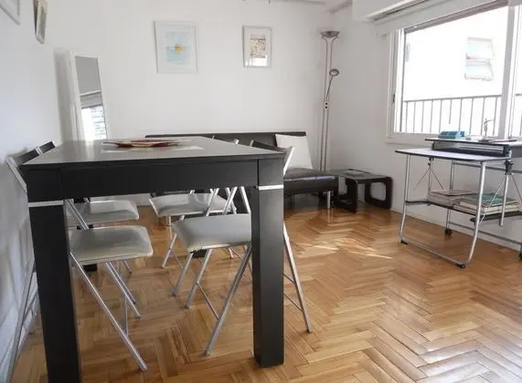 Basic Apart Daire, 1 Çift Kişilik Yatak ve Çekyat, Sigara İçilmez