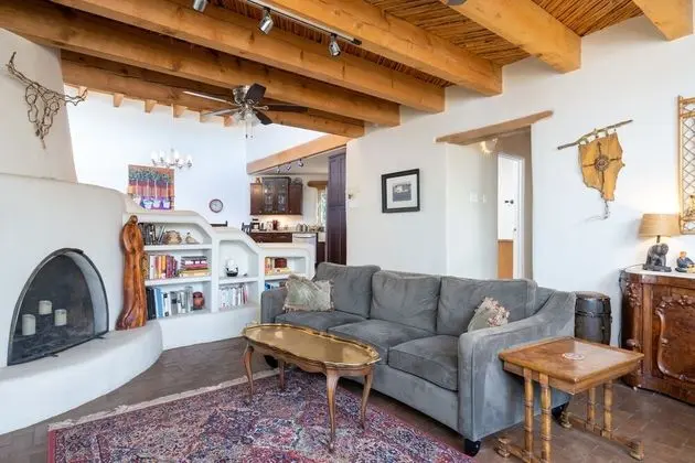 Ev, Birden Çok Yatak, Veranda, Dağ Manzaralı