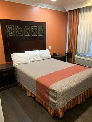 Standard Oda, 1 Büyük (Queen) Boy Yatak