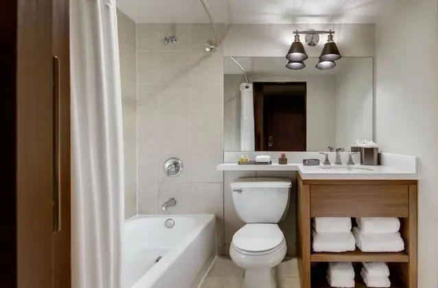 Deluxe Room - Bed Type Assigned at Check-In