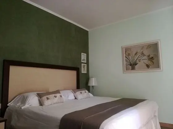 Tek Büyük Yataklı Oda, Balkon, Deniz Manzaralı (2)