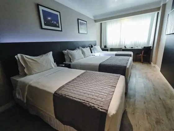 Dört Kişilik Oda