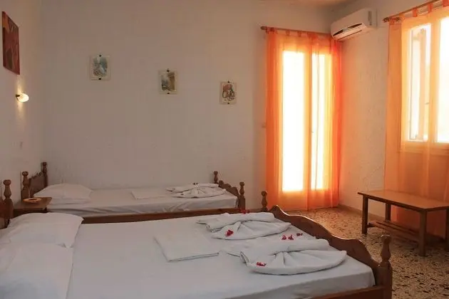 Basic Üç Kişilik Oda