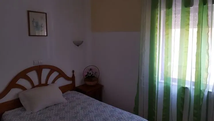 Standard Tek Büyük veya İki Ayrı Yataklı Oda, 1 Çift Kişilik veya 2 Tek Kişilik Yatak, Özel Banyo