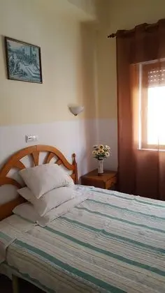 Standard Tek Büyük veya İki Ayrı Yataklı Oda, 1 Çift Kişilik veya 2 Tek Kişilik Yatak, Özel Banyo