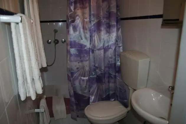 Tek Büyük Yataklı Oda, Özel Banyo