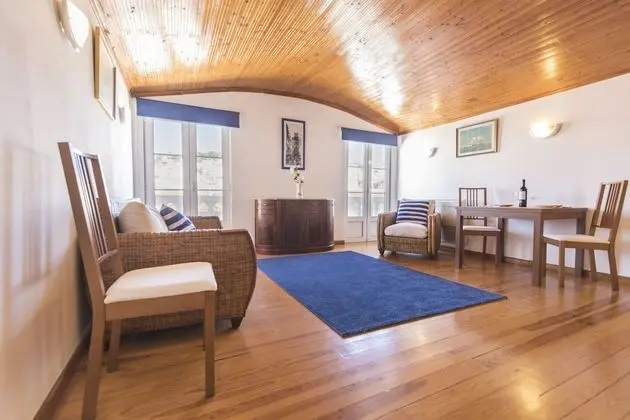 Apart Daire, 1 Büyük (Queen) Boy Yatak ve Çekyat, Sigara İçilmez