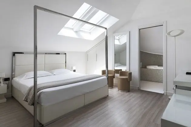 Comfort Tek Büyük Yataklı Oda (Attic)