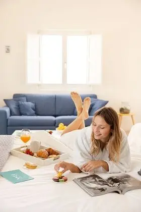 Exclusive Apart Daire, Deniz Manzaralı