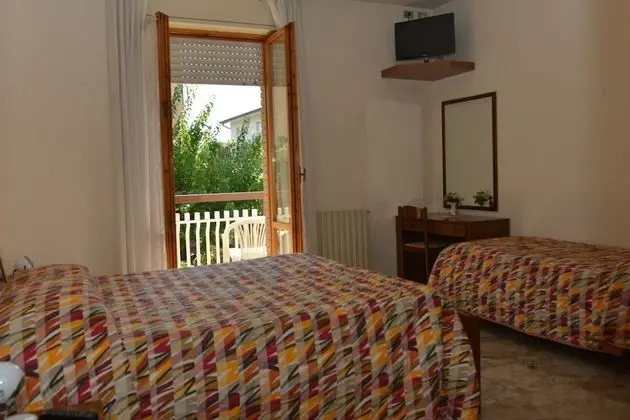 Üç Kişilik Oda, Balkon