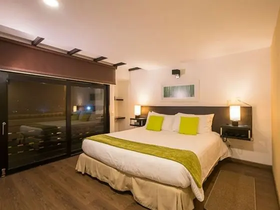 Superior Tek Büyük Yataklı Oda, Balkon