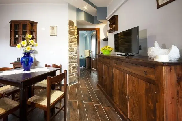 Comfort Süit, 1 En Büyük (King) Boy Yatak ve Çekyat, Engellilere Uygun, Bahçe Manzaralı