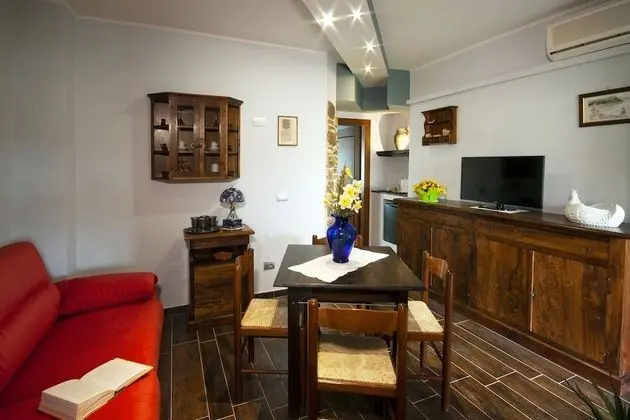 Comfort Süit, 1 En Büyük (King) Boy Yatak ve Çekyat, Engellilere Uygun, Bahçe Manzaralı