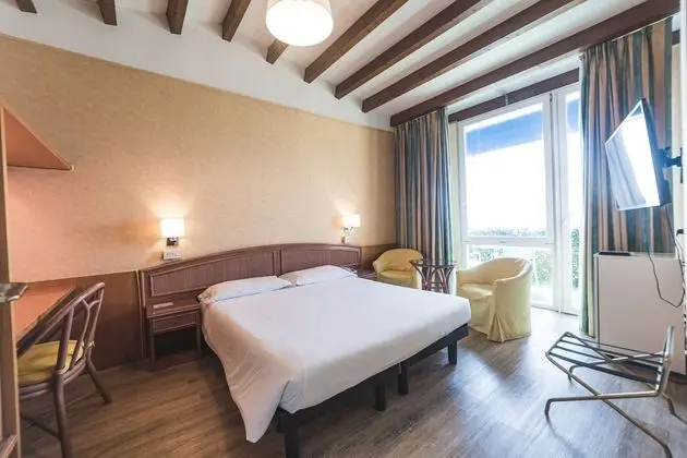 Comfort Tek Büyük Yataklı Oda, Deniz Manzaralı