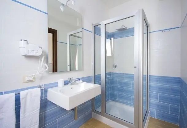 Deluxe Tek Büyük veya İki Ayrı Yataklı Oda, Deniz Manzaralı