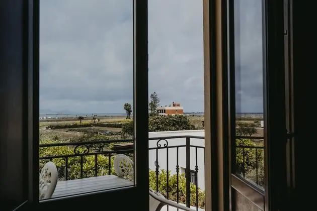 Deluxe Tek Büyük Yataklı Oda, 1 Yatak Odası, Deniz Manzaralı (Plus Extra Bed)