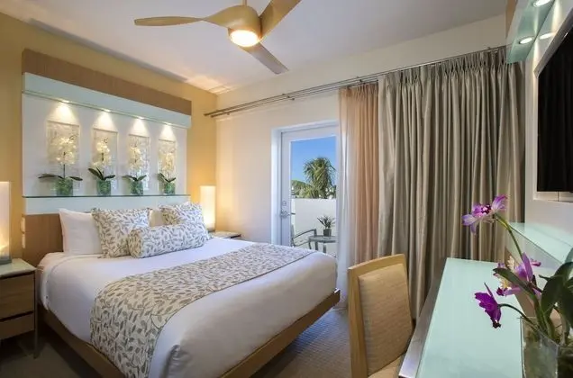 Luxury 2 Bedroom Poolview Bi-level Suite
