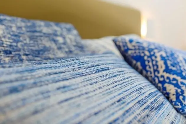 Comfort Tek Büyük Yataklı Oda, Kısmi Deniz Manzaralı (Blu Cobalto)