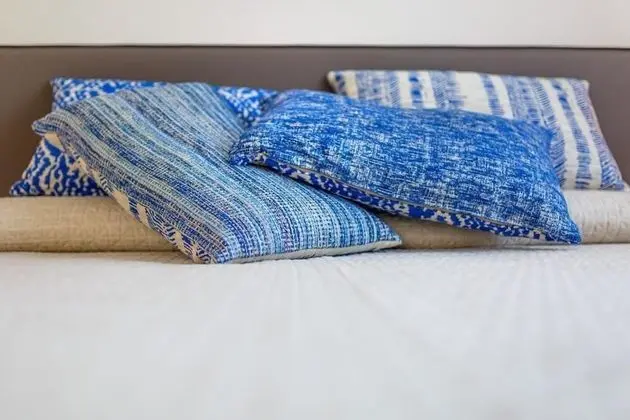 Comfort Tek Büyük Yataklı Oda, Kısmi Deniz Manzaralı (Blu Cobalto)
