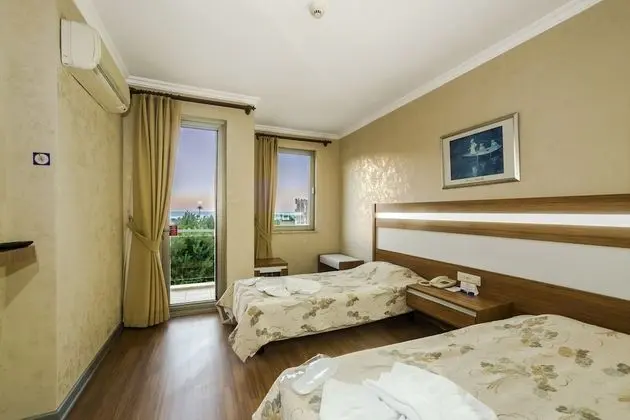 Standard Tek Büyük Yataklı Oda