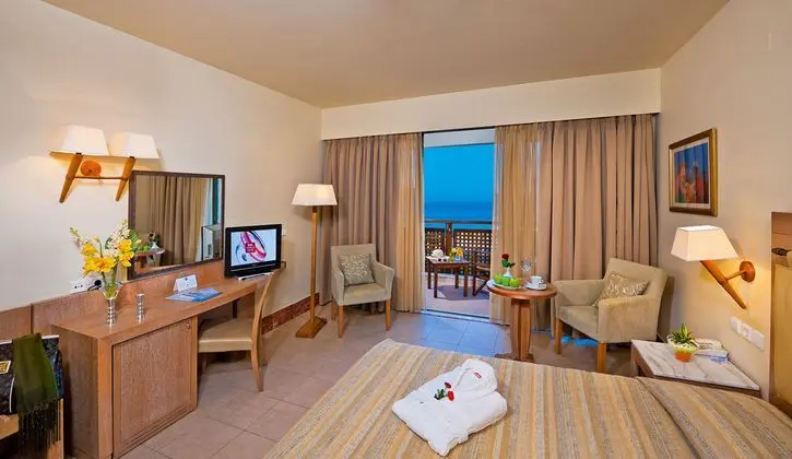 1 Çift Kişilik Veya 2 Tek Kişilik Yatak Sea View