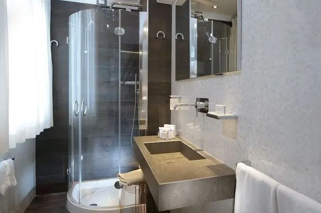 Superior Üç Kişilik Oda